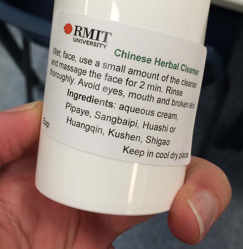 Making my own TCM skin cream - RMIT Open Day TCM workshop.